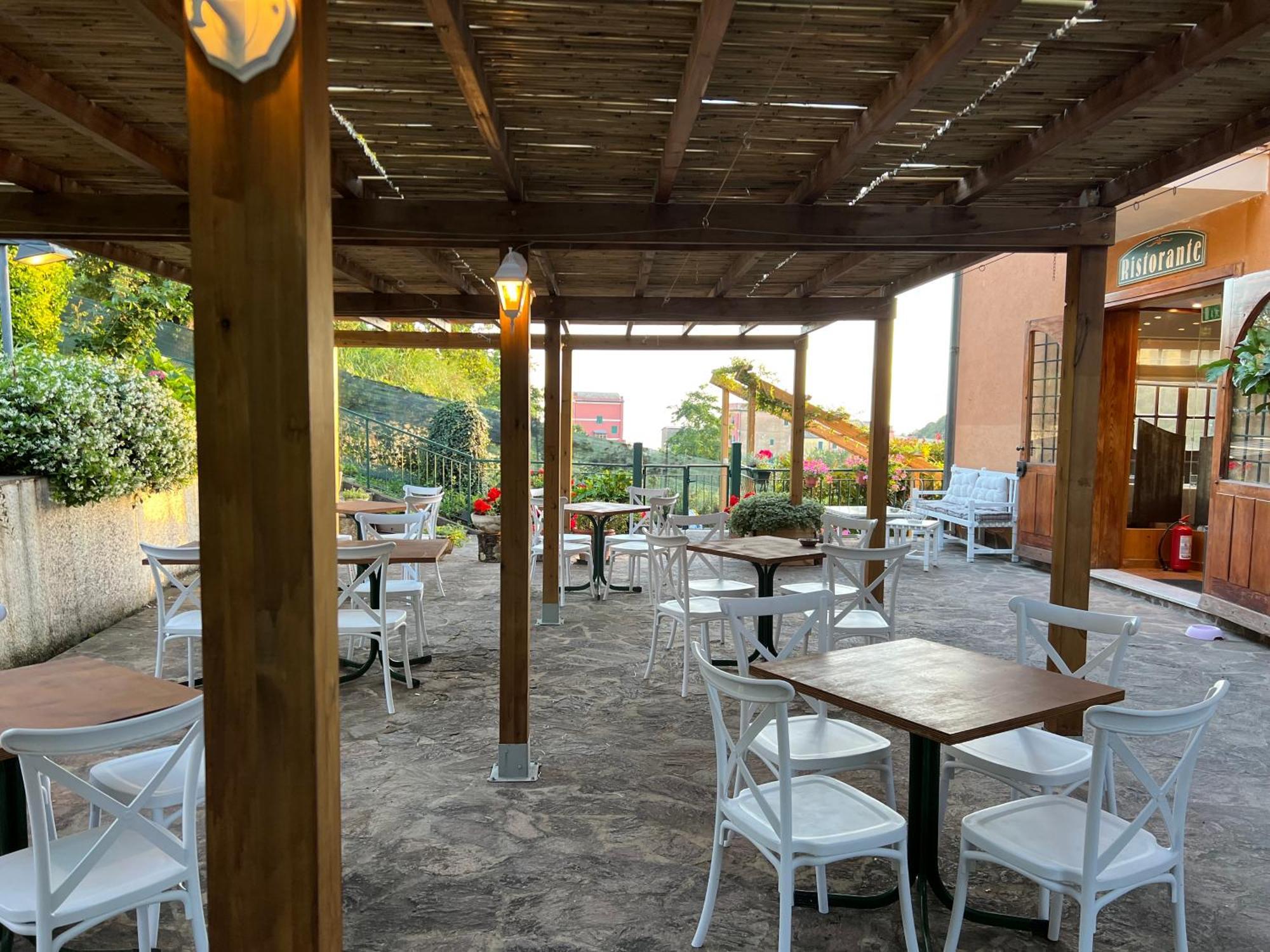 Meri Hotel Framura