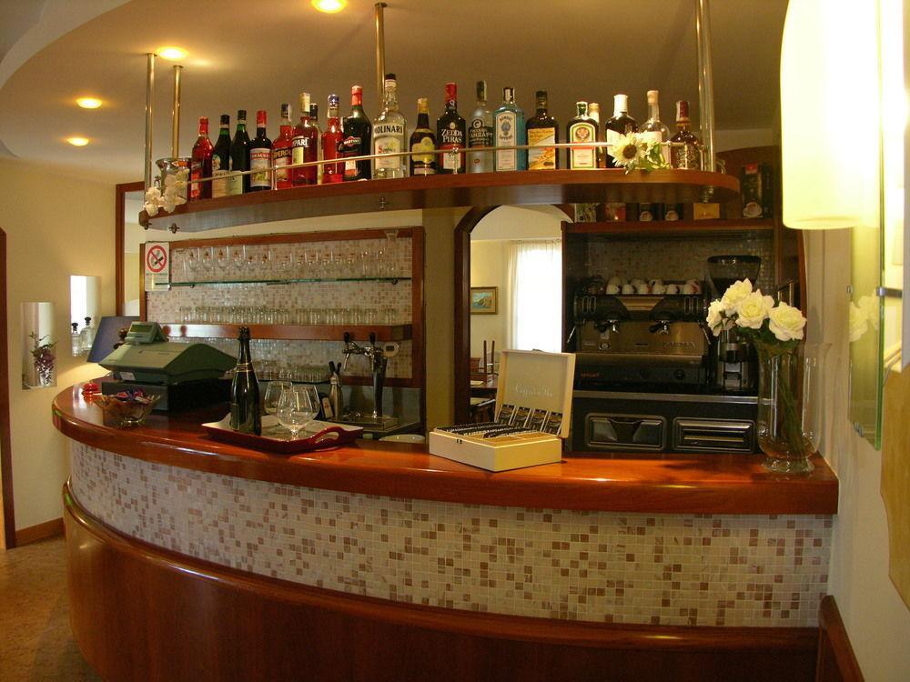 Meri Hotel Framura